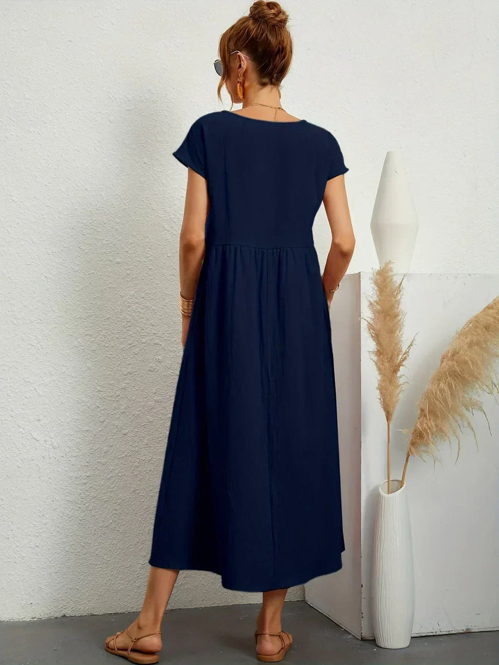 Gabrielle | Robe mi-longue fluide à l'élégance intemporelle