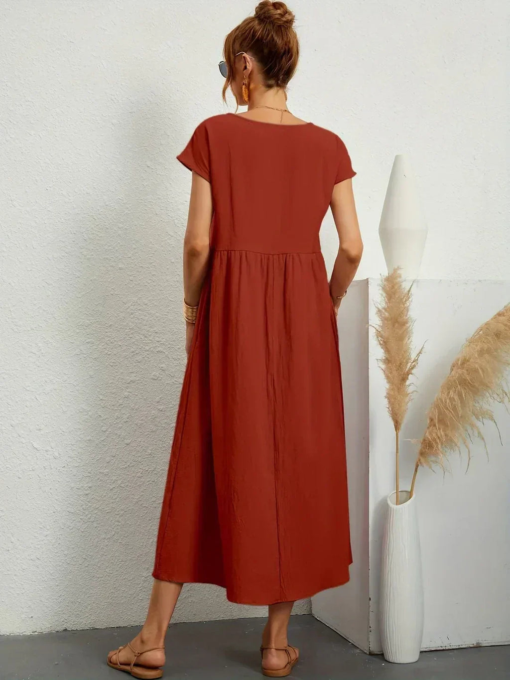Gabrielle | Robe mi-longue fluide à l'élégance intemporelle
