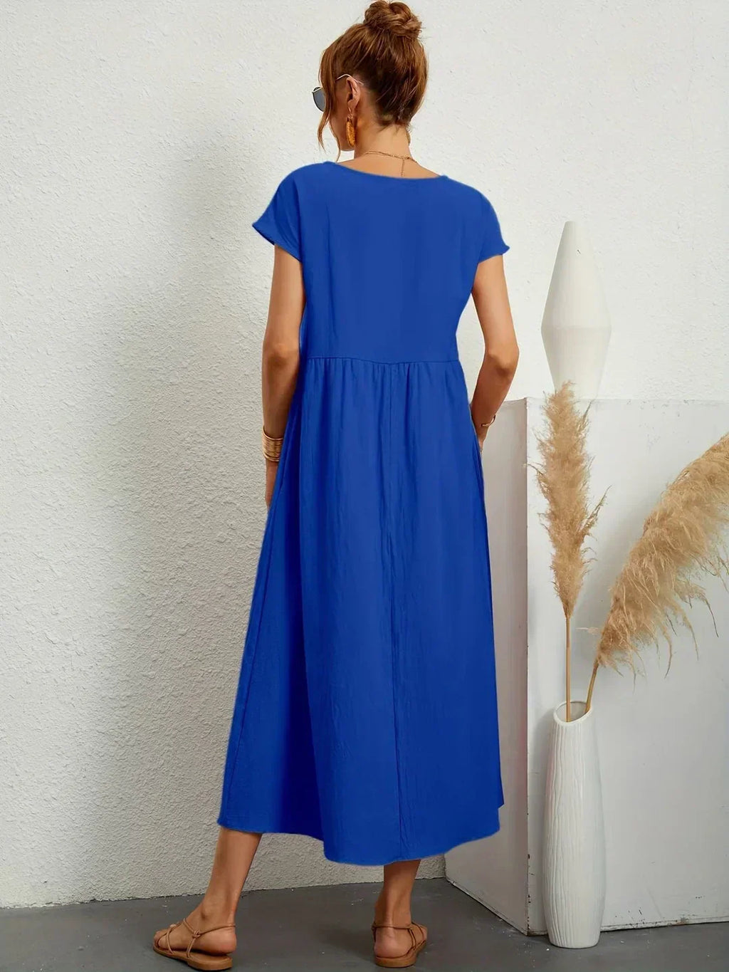 Gabrielle | Robe mi-longue fluide à l'élégance intemporelle