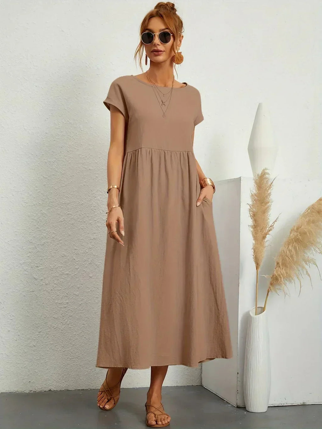 Gabrielle | Robe mi-longue fluide à l'élégance intemporelle