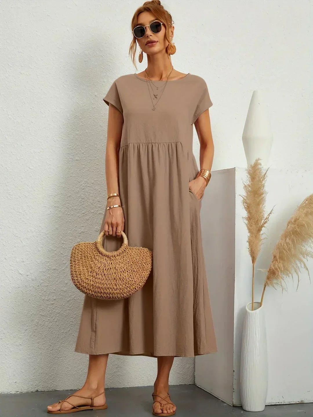 Gabrielle | Robe mi-longue fluide à l'élégance intemporelle