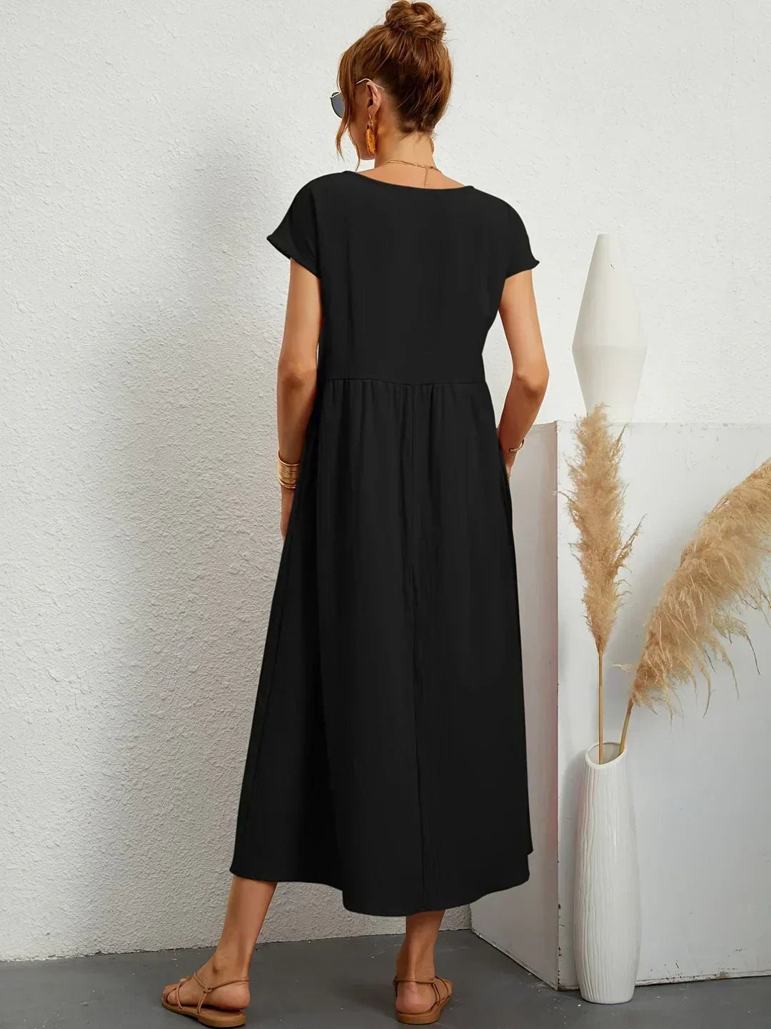 Gabrielle | Robe mi-longue fluide à l'élégance intemporelle